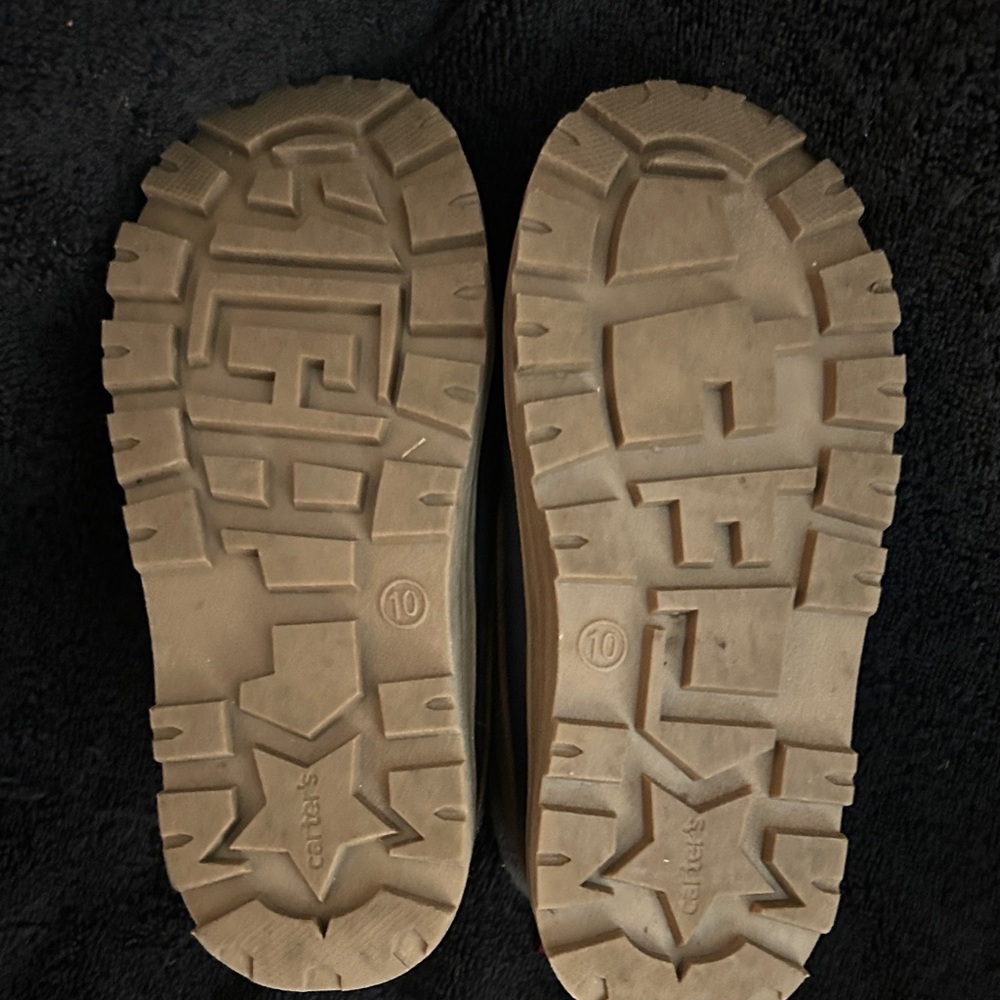 Carter's Kids Boots in Gray and Brown - Picture 7 of 7